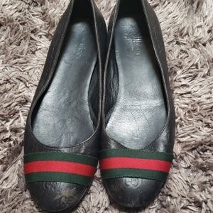 Gucci flats